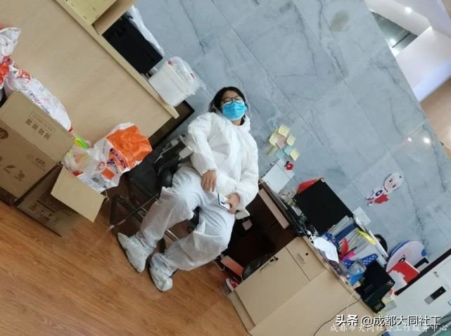 「同心向党」防疫一线，党员抗疫勇前行
