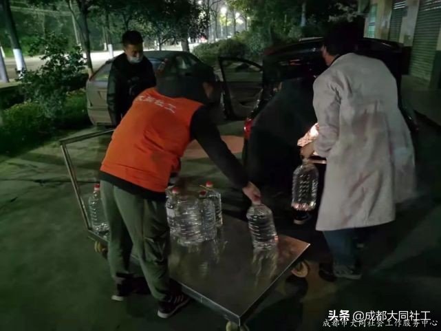 「同心向党」防疫一线，党员抗疫勇前行