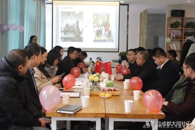 党建引领丨双小柏与你一起乘风破浪走过的2020