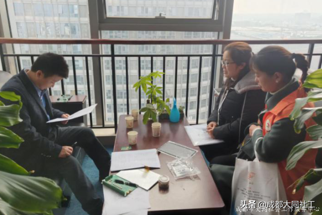 党建引领丨双小柏与你一起乘风破浪走过的2020