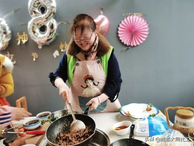 「妇女节活动」“烹”然心动，不负美好“食”光