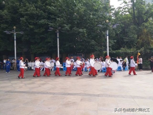 「微项目营造」“爱成都 迎大运”府河新居社区太极拳协会联谊演出
