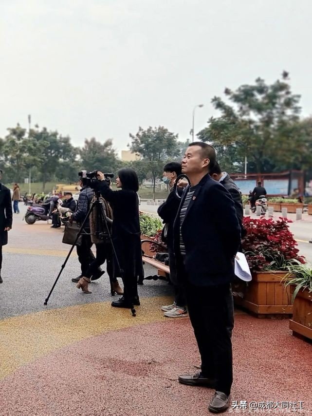 “音乐府河”社区文化场景营造-府河枼伯和合唱艺术团联谊演出