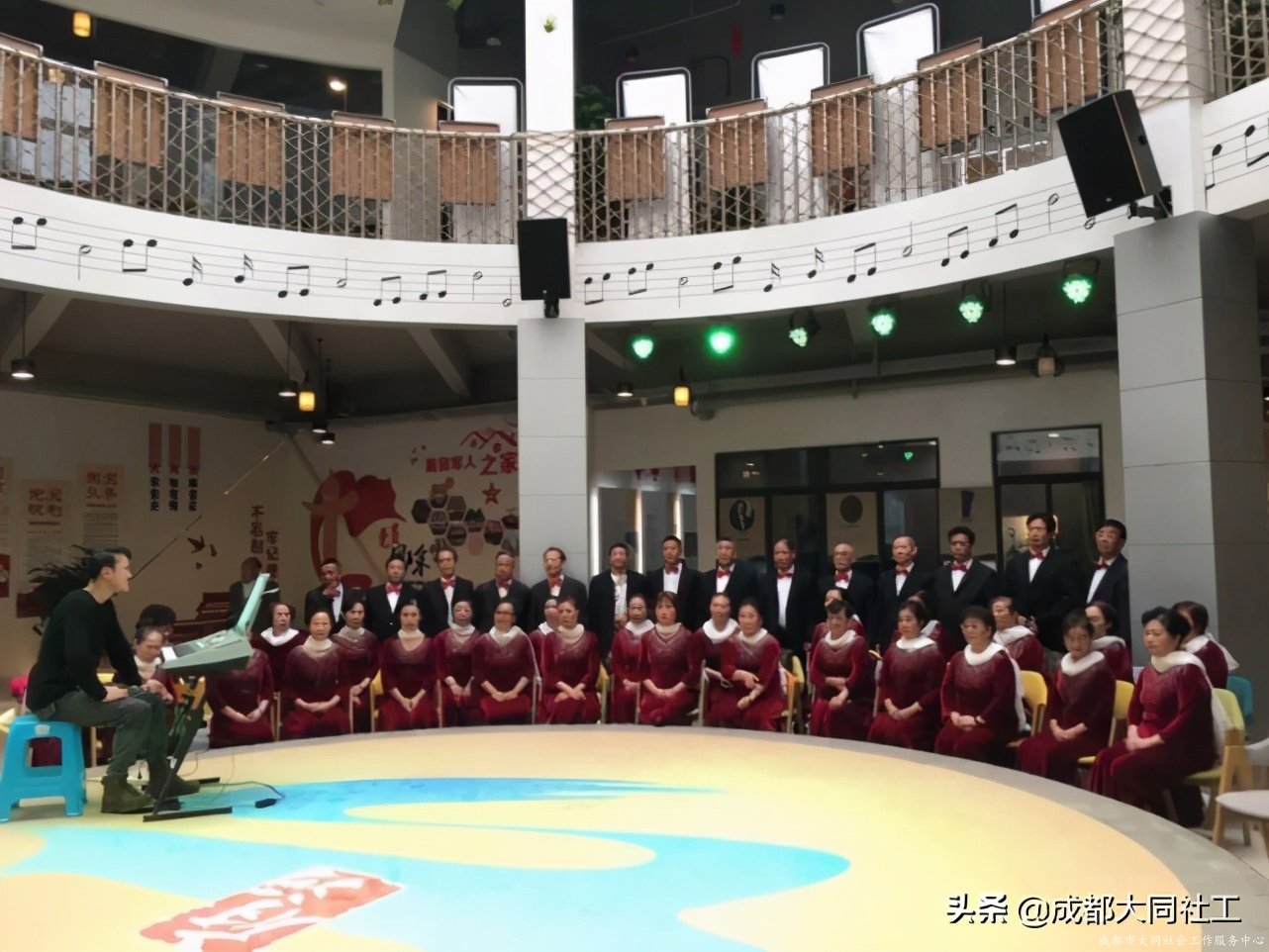 “音乐府河”社区文化场景营造-府河枼伯和合唱艺术团联谊演出
