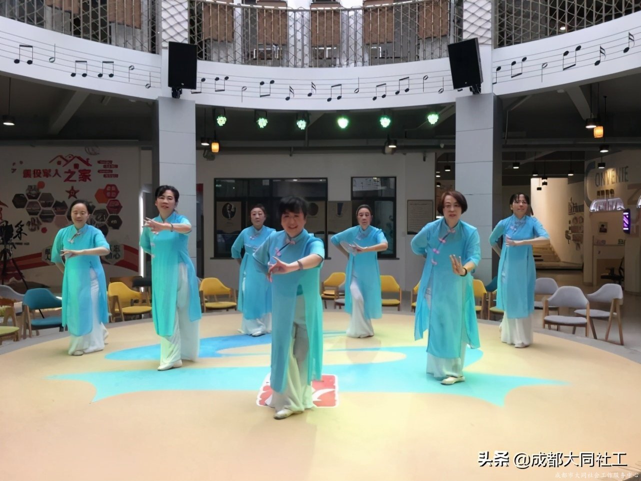 “音乐府河”社区文化场景营造-府河枼伯和合唱艺术团联谊演出